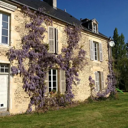 Chateau Villeneuve * Donnay
